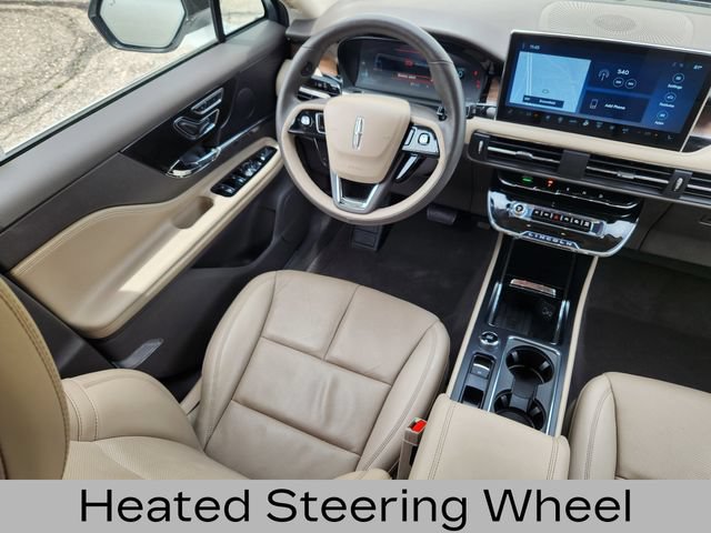 Used 2024 Lincoln Corsair Reserve w/ Equipment Group 201A AWD/4WD image 13