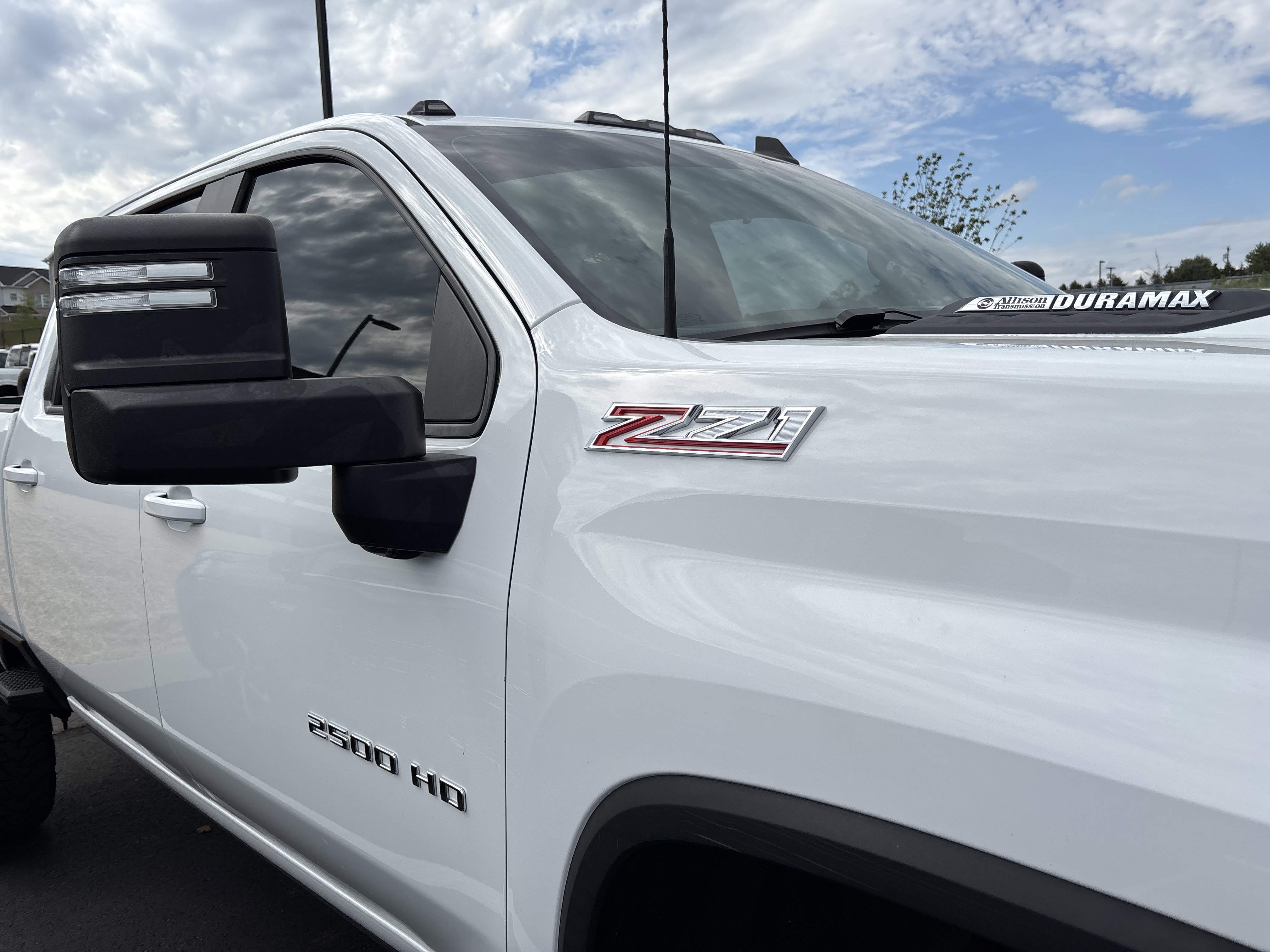 Used 2020 Chevrolet Silverado 2500 LT AWD/4WD image 4