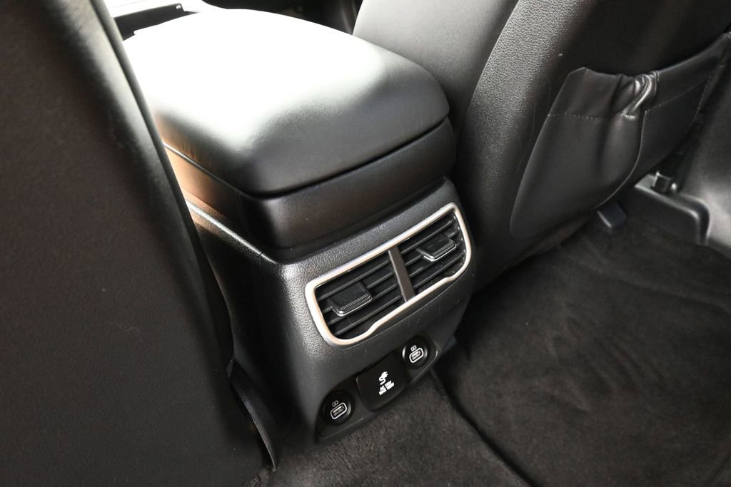 Used 2021 Hyundai Santa Fe Calligraphy AWD/4WD image 25