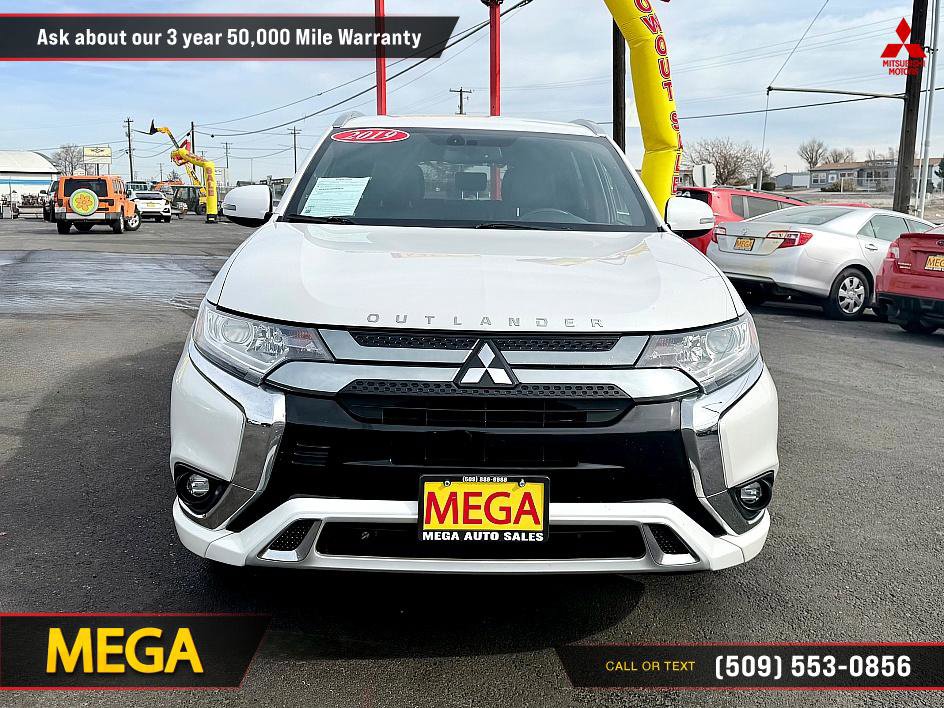 Used 2019 Mitsubishi Outlander SEL image 4