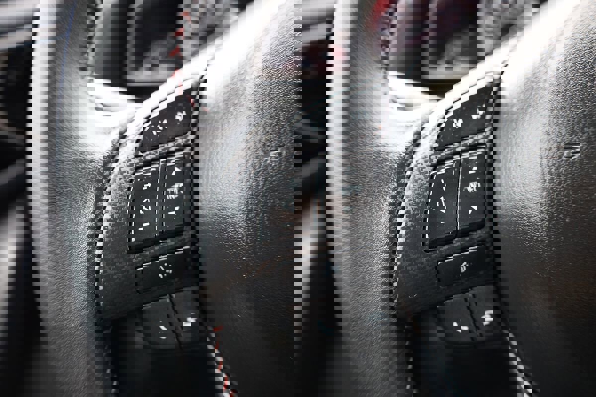 Used 2016 MAZDA MAZDA3 i Grand Touring image 23