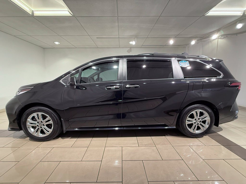 Certified 2023 Toyota Sienna XSE w/ XSE Plus Package AWD/4WD image 2