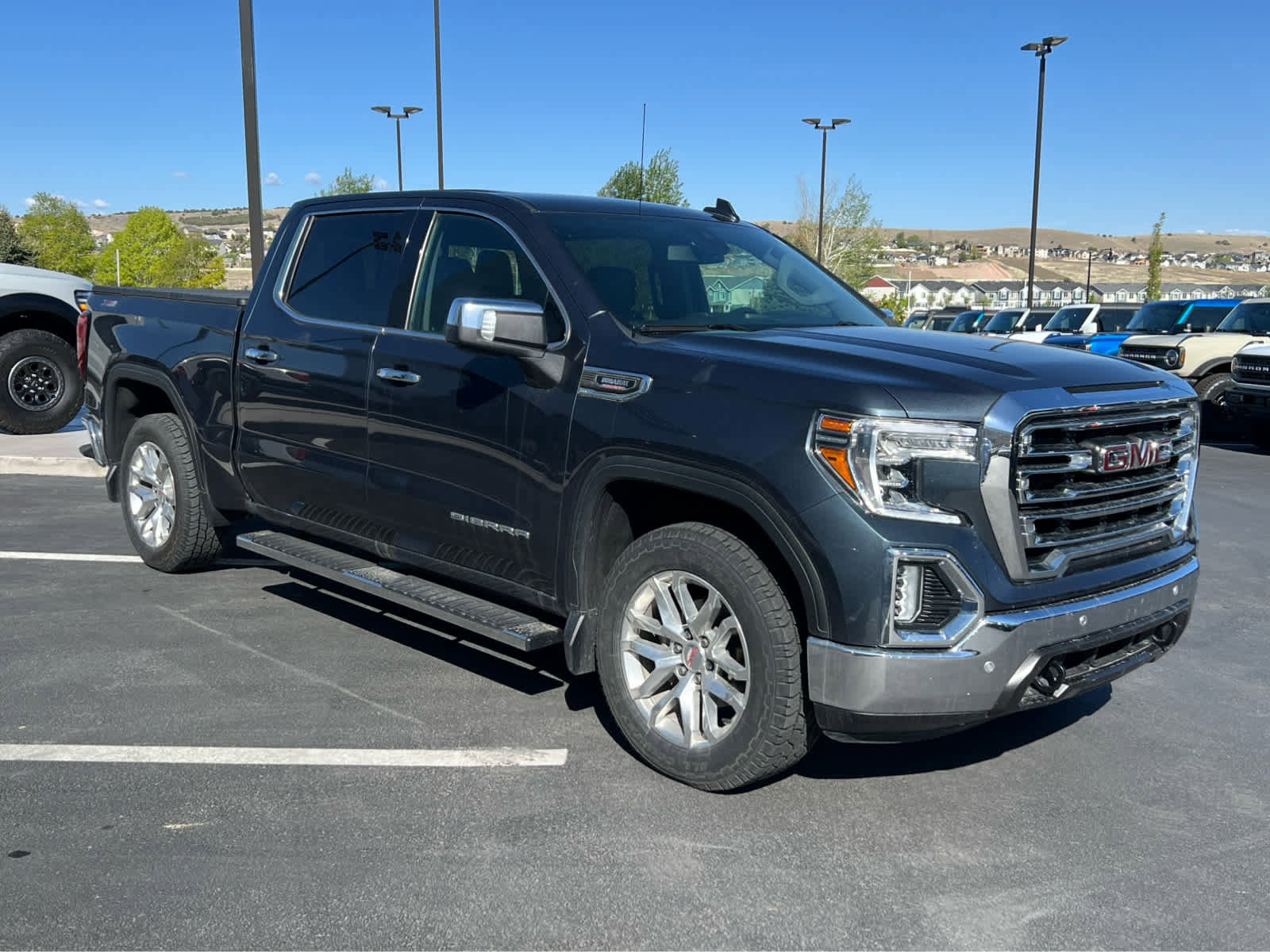 Used 2021 GMC Sierra 1500 SLT w/ SLT Premium Plus Package AWD/4WD image 5