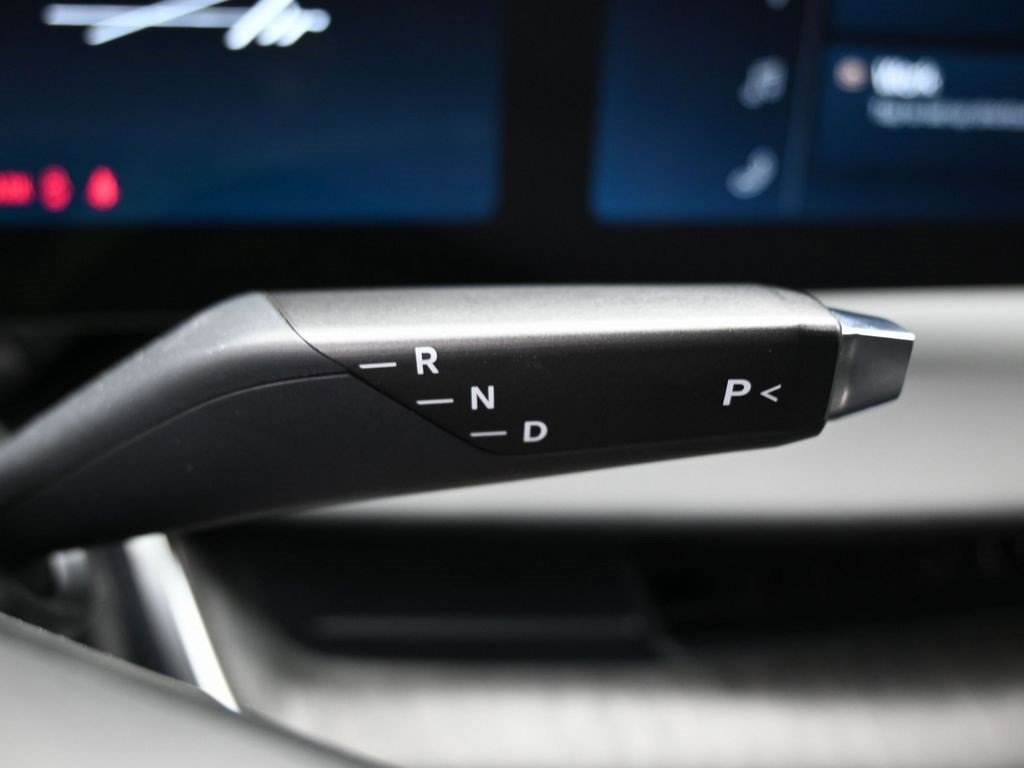 Used 2024 Lucid Air Touring image 21