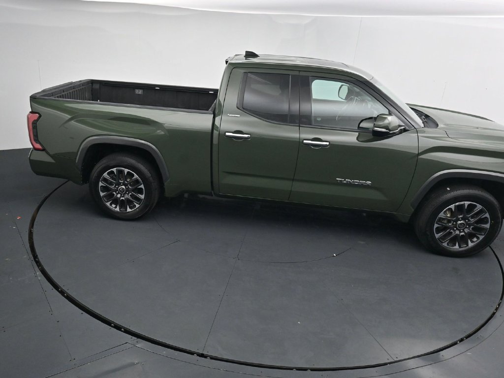 Used 2022 Toyota Tundra Limited AWD/4WD image 31