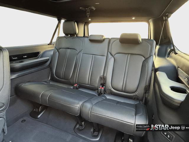 New 2026 Jeep Grand Wagoneer L Summit image 18