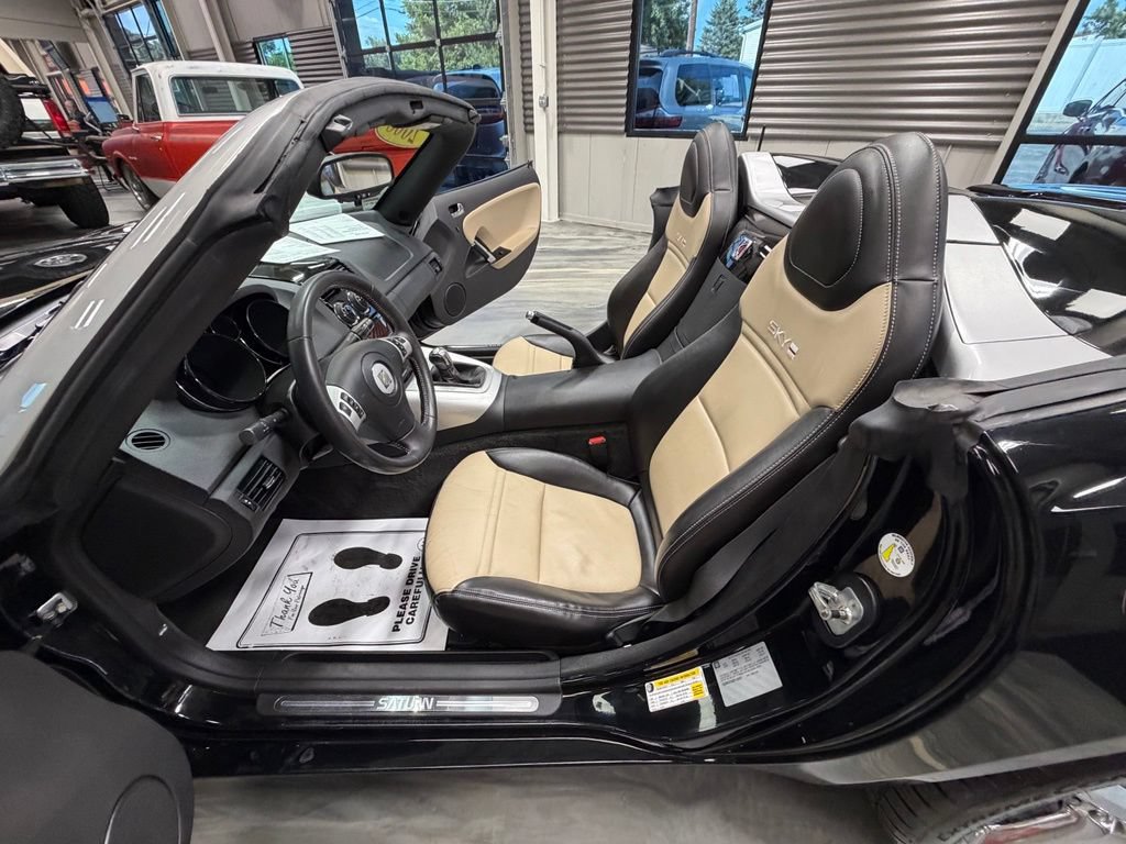 Used 2008 Saturn Sky Red Line RWD image 45
