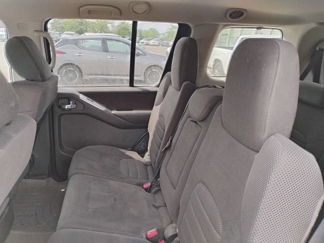 Used 2012 Nissan Pathfinder SV AWD/4WD image 11