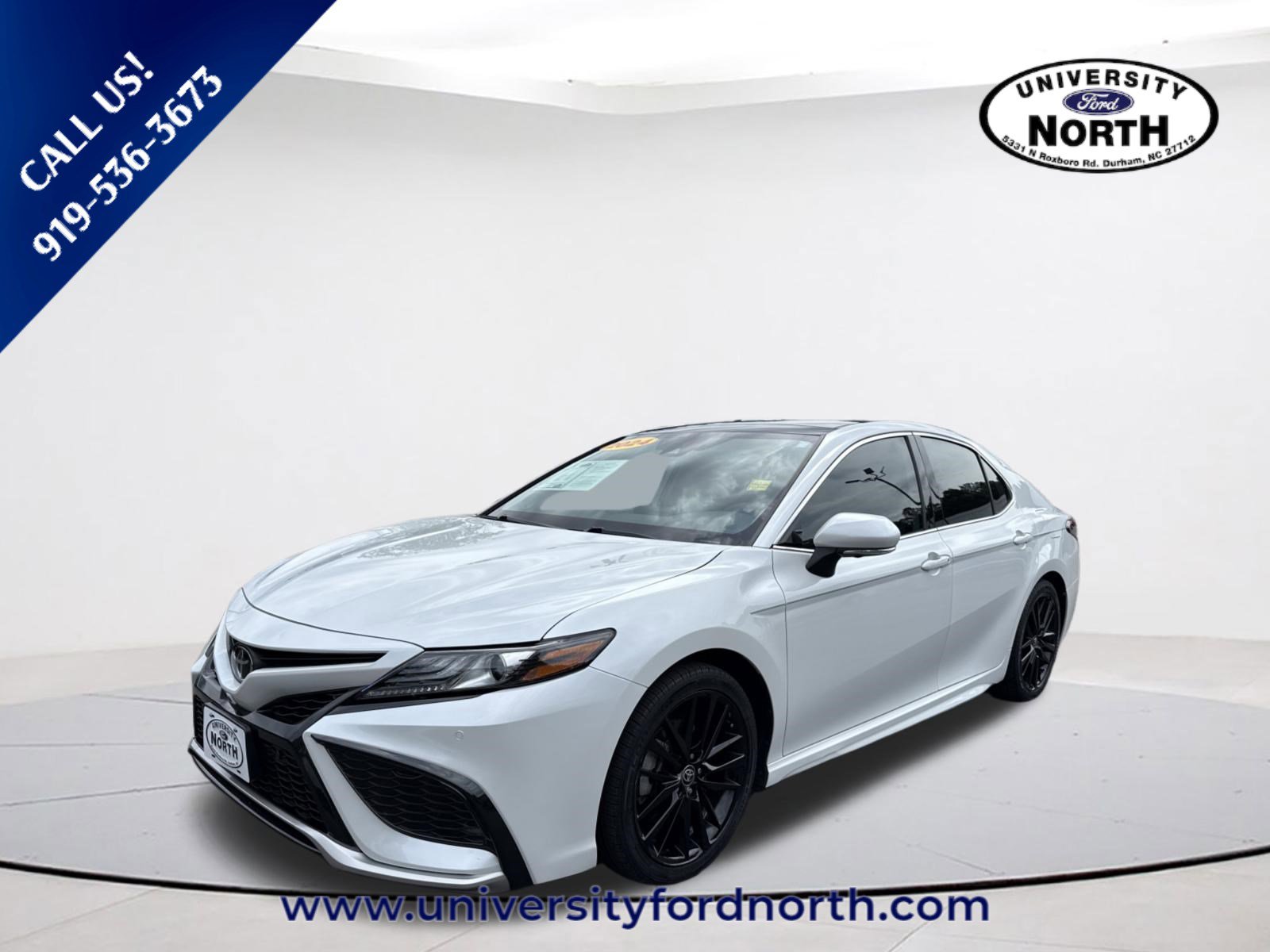 Used 2024 Toyota Camry XSE w/ Driver Assist Package FWD image 3