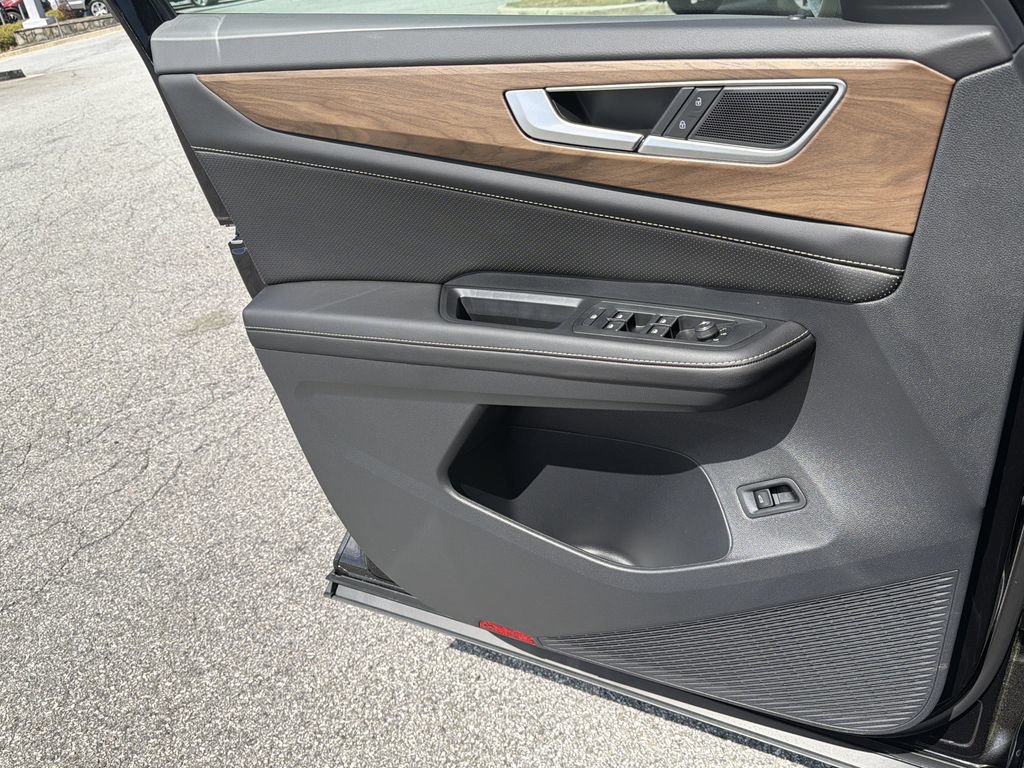 New 2026 Volkswagen Atlas SE FWD image 22