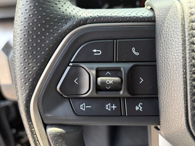 Used 2025 Toyota 4Runner TRD Off-Road Premium AWD/4WD image 17