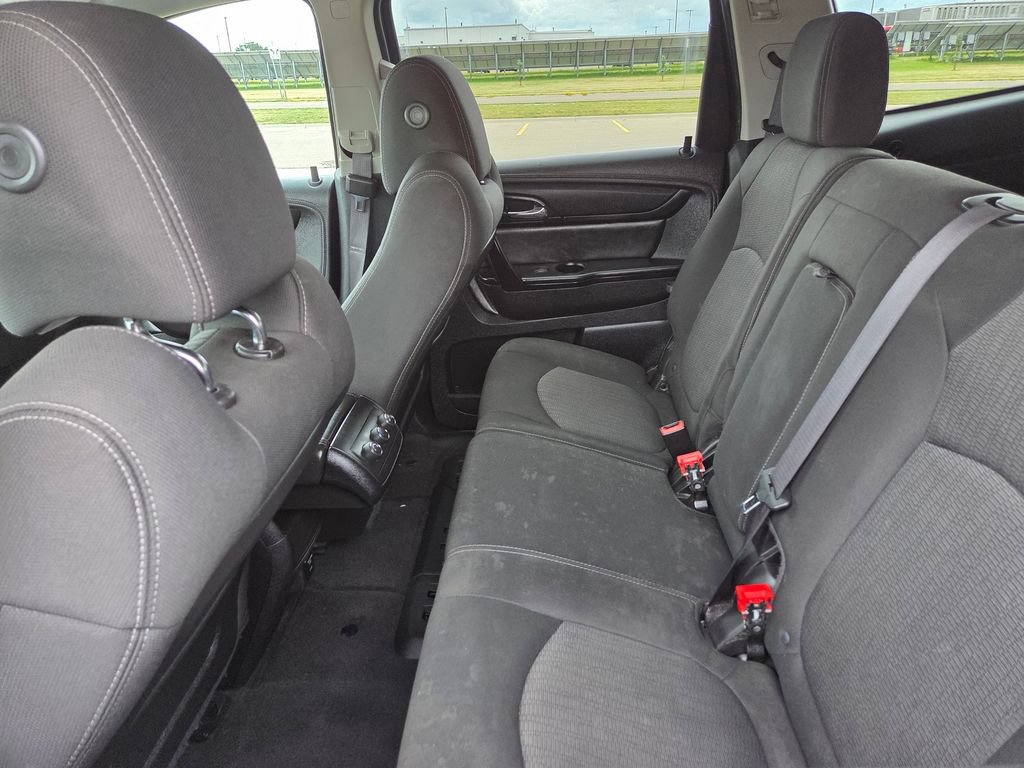 Used 2015 Chevrolet Traverse LT AWD/4WD image 41