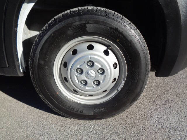 Used 2023 RAM ProMaster 2500 w/ Driver Convenience Group image 26