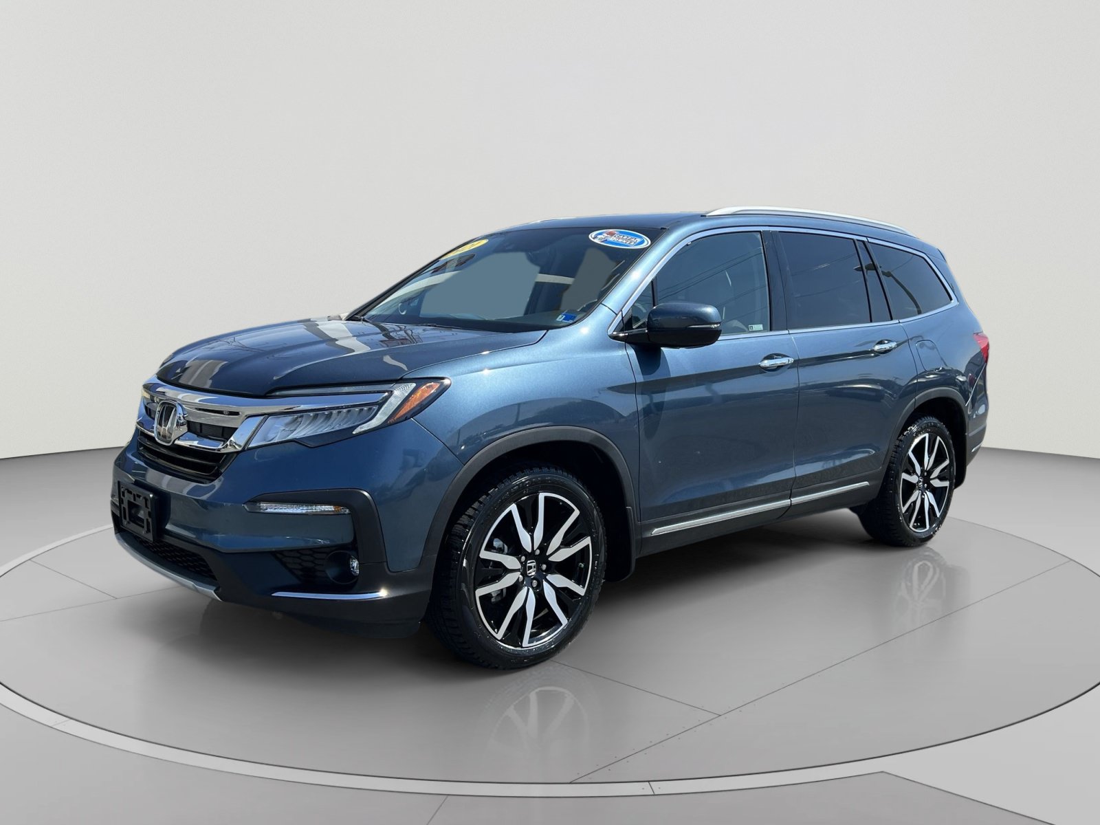 Used 2021 Honda Pilot Touring image 1