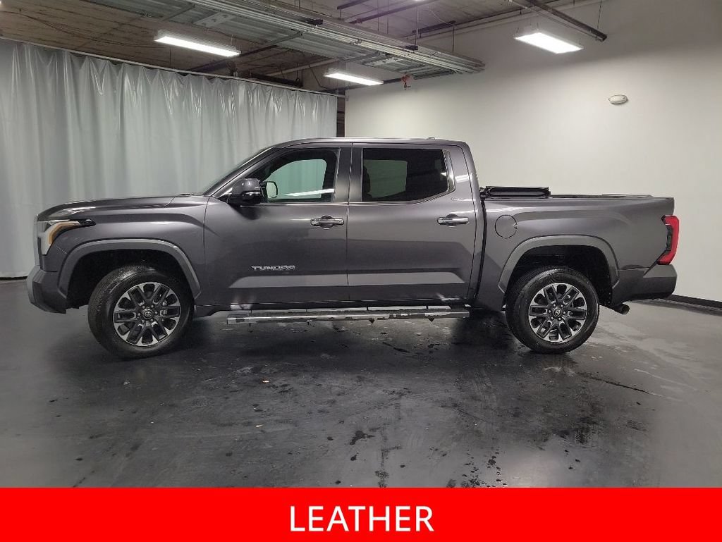 Used 2025 Toyota Tundra Limited AWD/4WD image 5