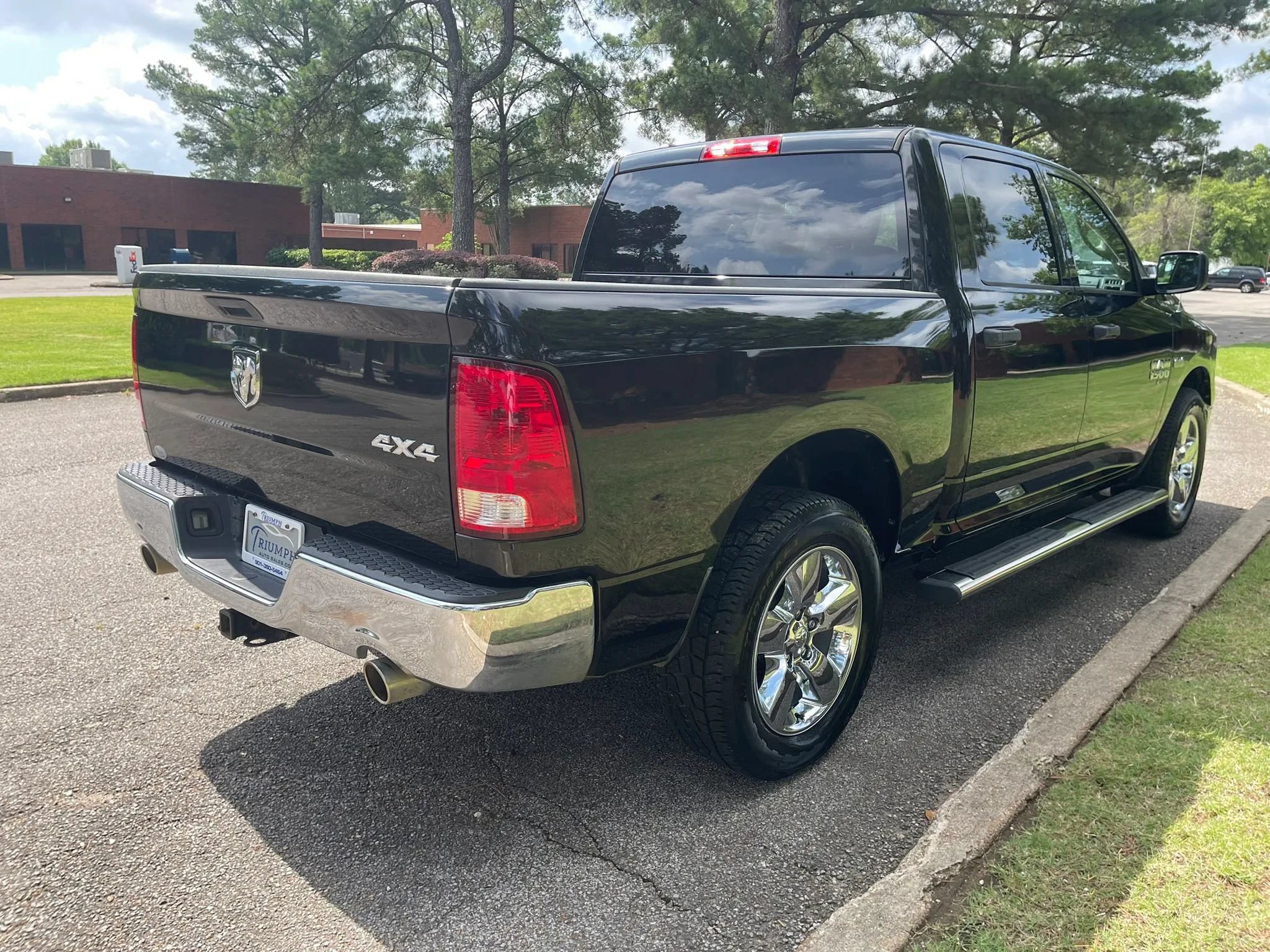 Used 2019 RAM 1500 Tradesman w/ Tradesman SXT Package AWD/4WD image 5