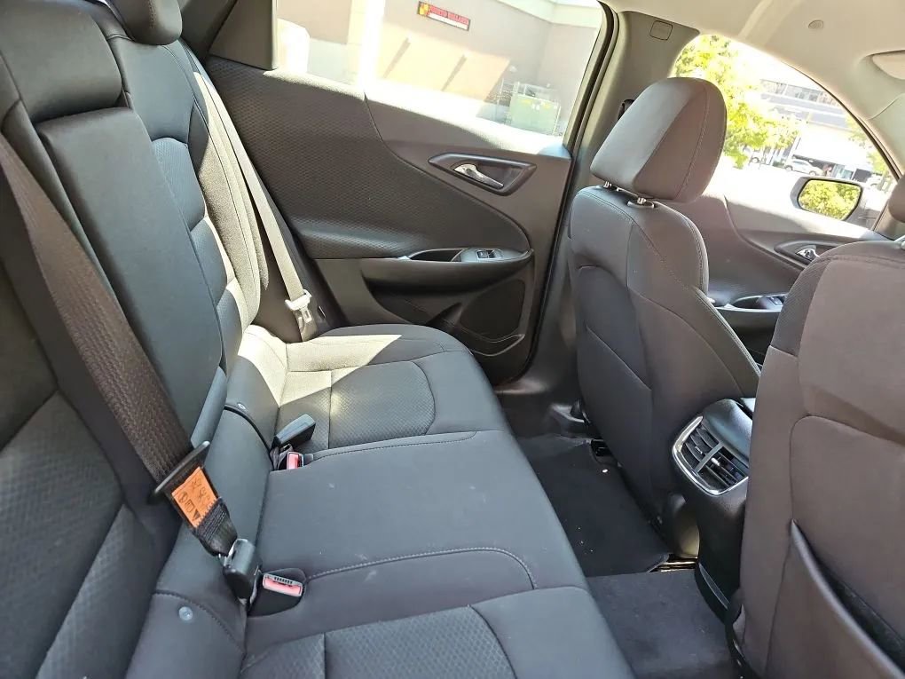 Used 2023 Chevrolet Malibu LT image 8