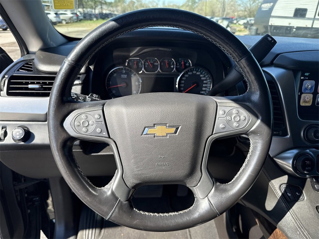 Used 2019 Chevrolet Tahoe LT w/ RST Edition image 14