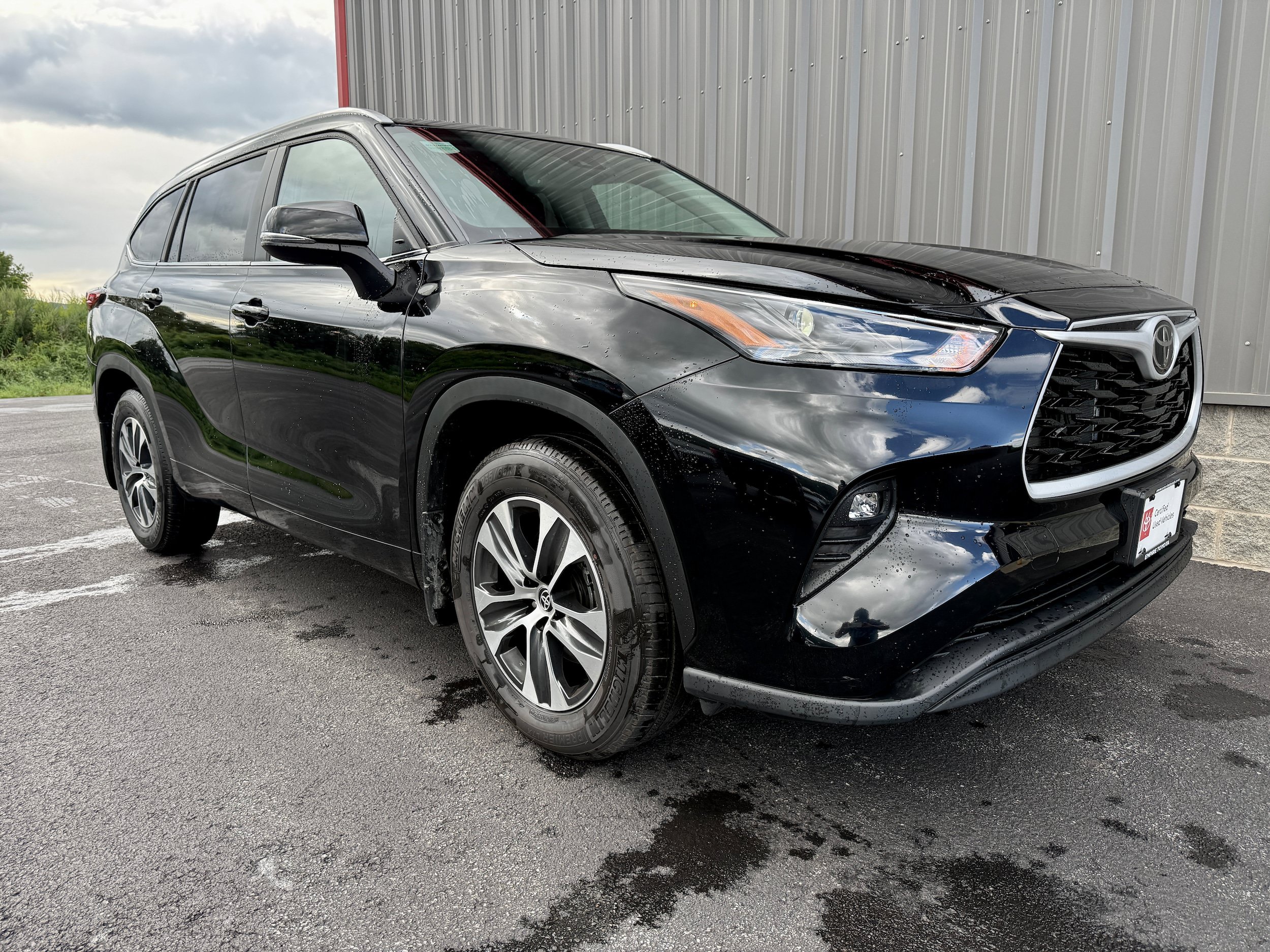 Certified 2026 Toyota Highlander XLE AWD/4WD image 14