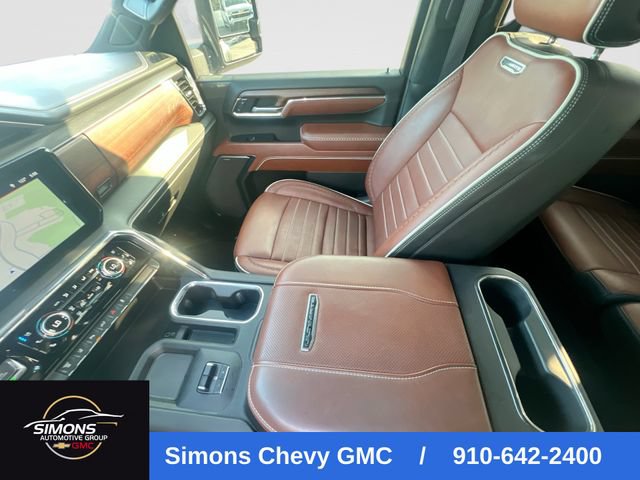 Used 2024 GMC Sierra 3500 Denali Ultimate AWD/4WD image 26