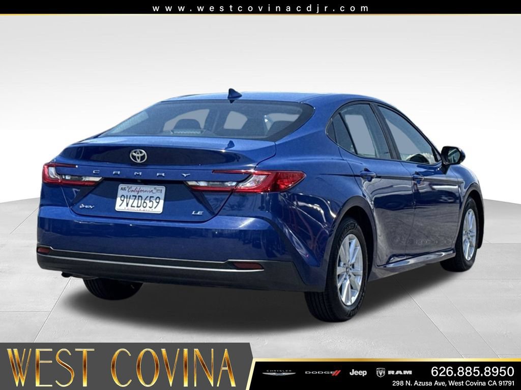 Used 2025 Toyota Camry LE FWD image 11
