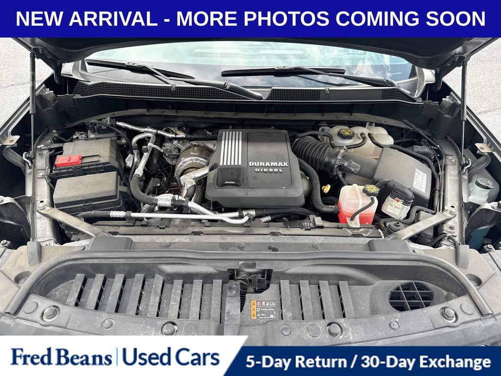Used 2020 Chevrolet Silverado 1500 LTZ w/ LTZ Premium Package AWD/4WD image 10