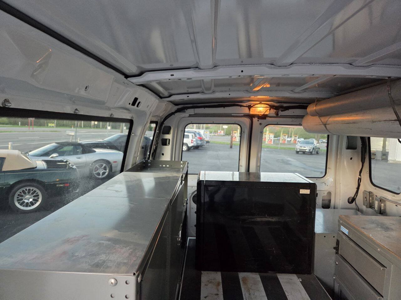 Used 2013 Ford E-350 and Econoline 350 Extended Super Duty w/ PWR Group RWD image 23