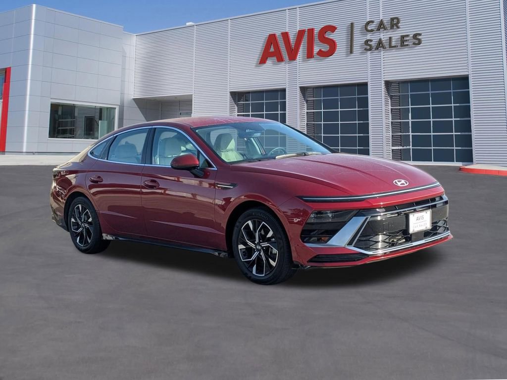 Used 2025 Hyundai Sonata SEL image 3