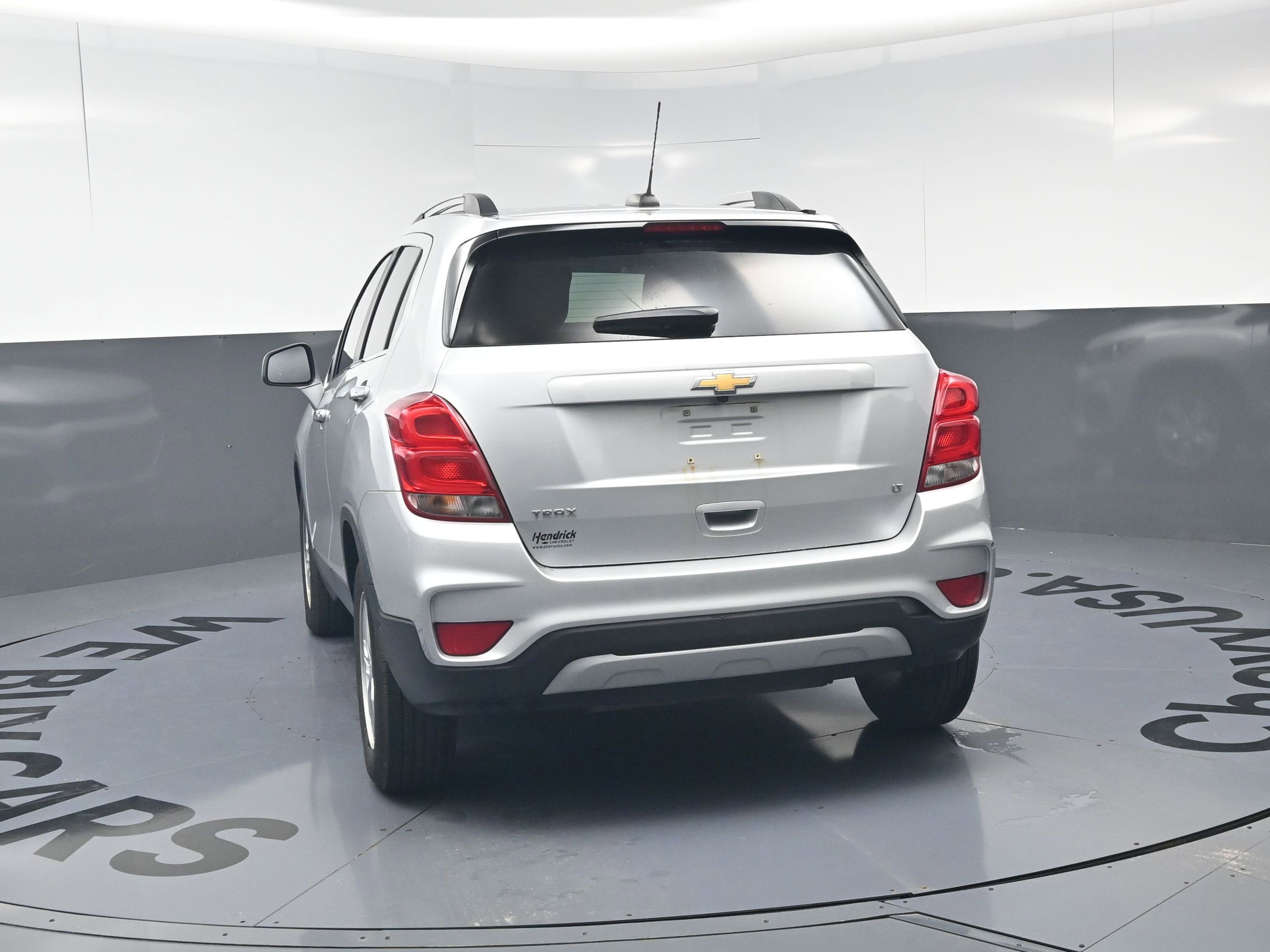 Used 2018 Chevrolet Trax LT w/ LT Convenience Package FWD image 18