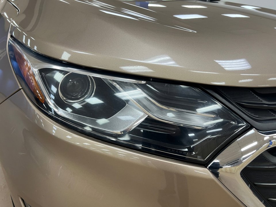 Used 2018 Chevrolet Equinox LT image 28