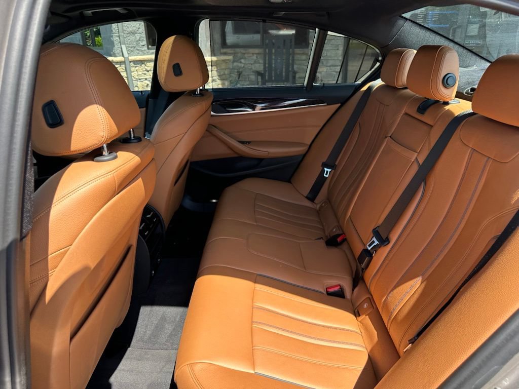 Used 2017 BMW 530i RWD image 36