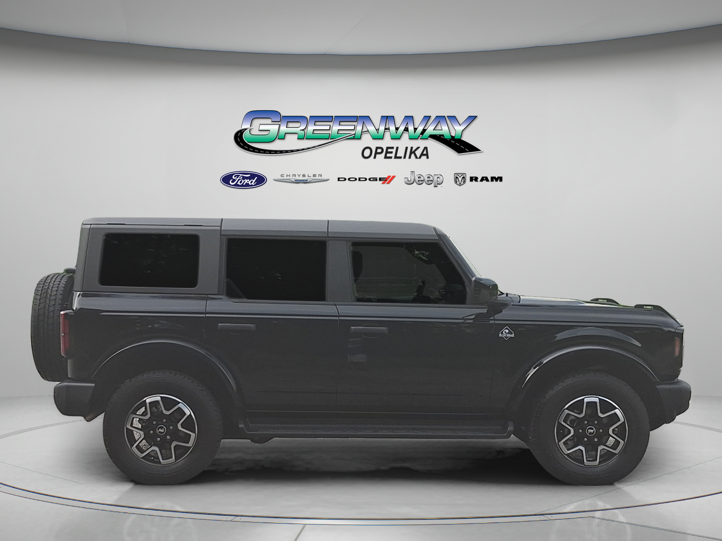 Used 2026 Ford Bronco Outer Banks AWD/4WD image 8