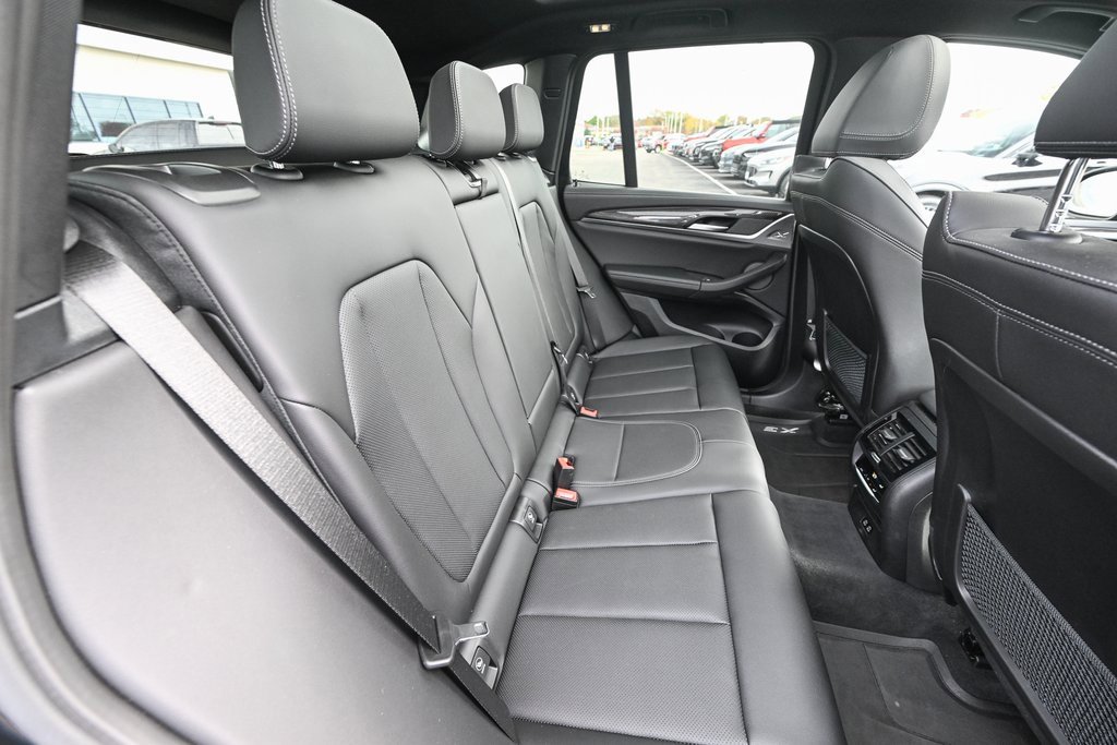 Used 2023 BMW X3 M40i w/ Premium Package image 28