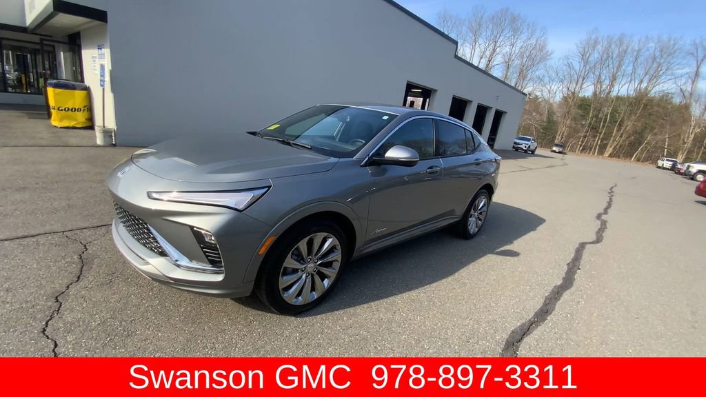 Used 2025 Buick Envista Avenir image 4