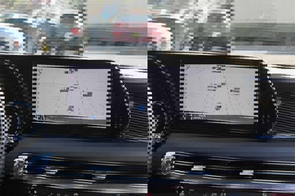 Used 2023 Hyundai Palisade Calligraphy image 18