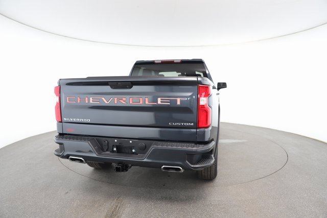 Used 2021 Chevrolet Silverado 1500 Custom w/ Safety Confidence Package image 15