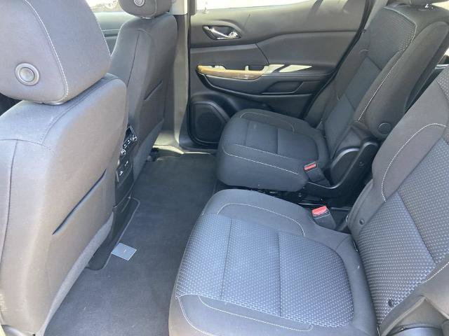 Used 2023 GMC Acadia SLE w/ Driver Convenience Package FWD image 20