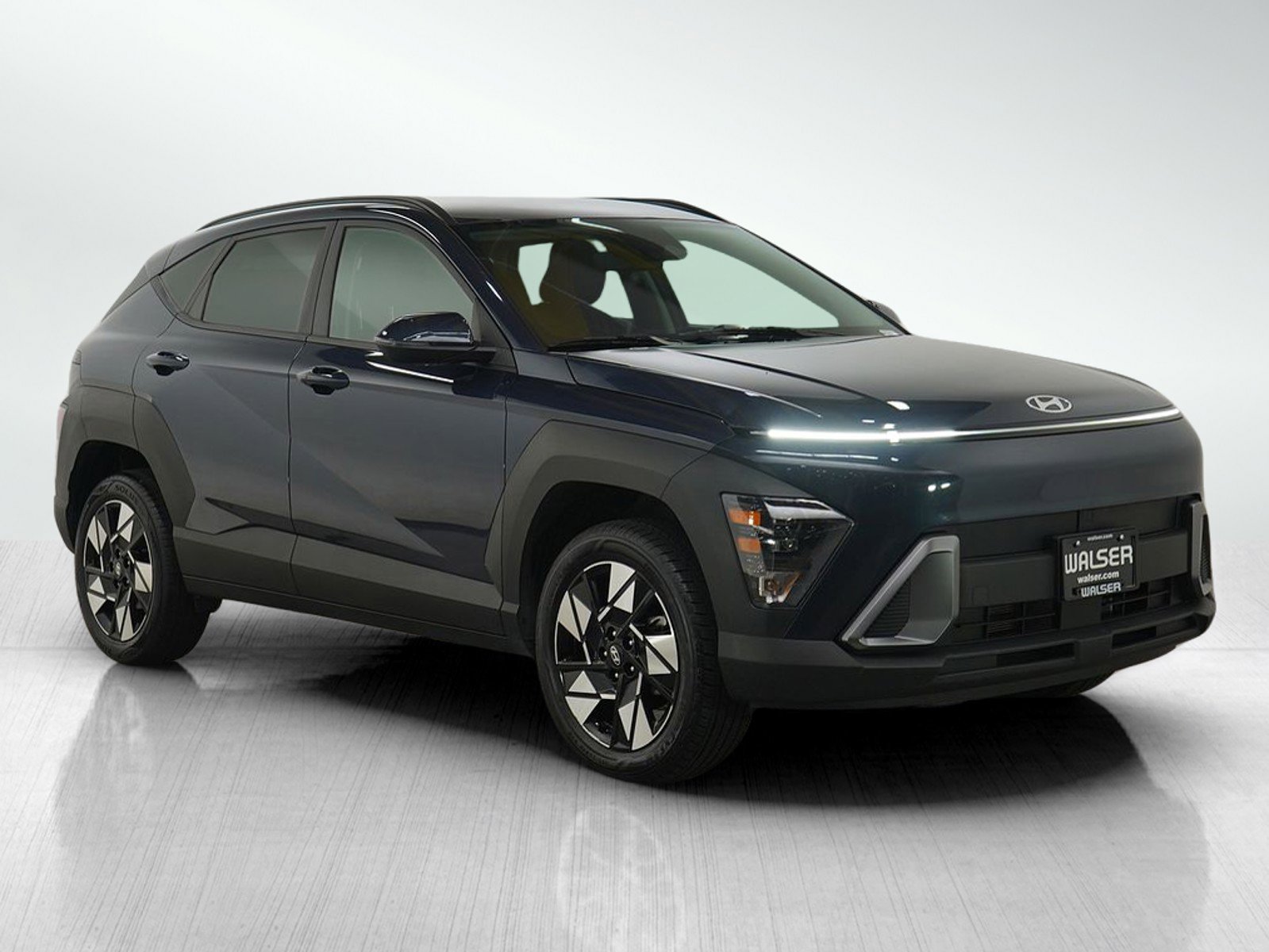 Used 2024 Hyundai Kona SEL image 7