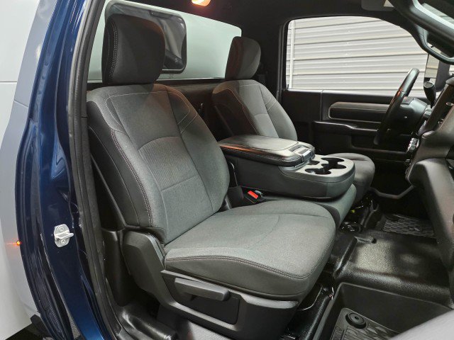 Used 2021 RAM 5500 Tradesman RWD image 18