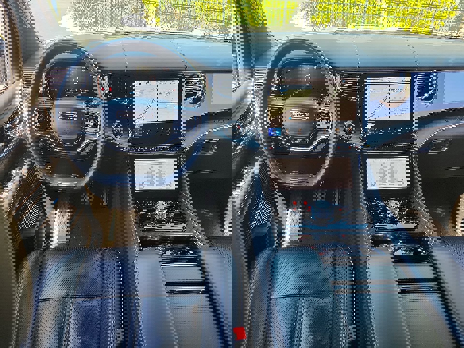 Used 2024 Jeep Grand Wagoneer L Series II w/ Quick Order Packagew 28T AWD/4WD image 14