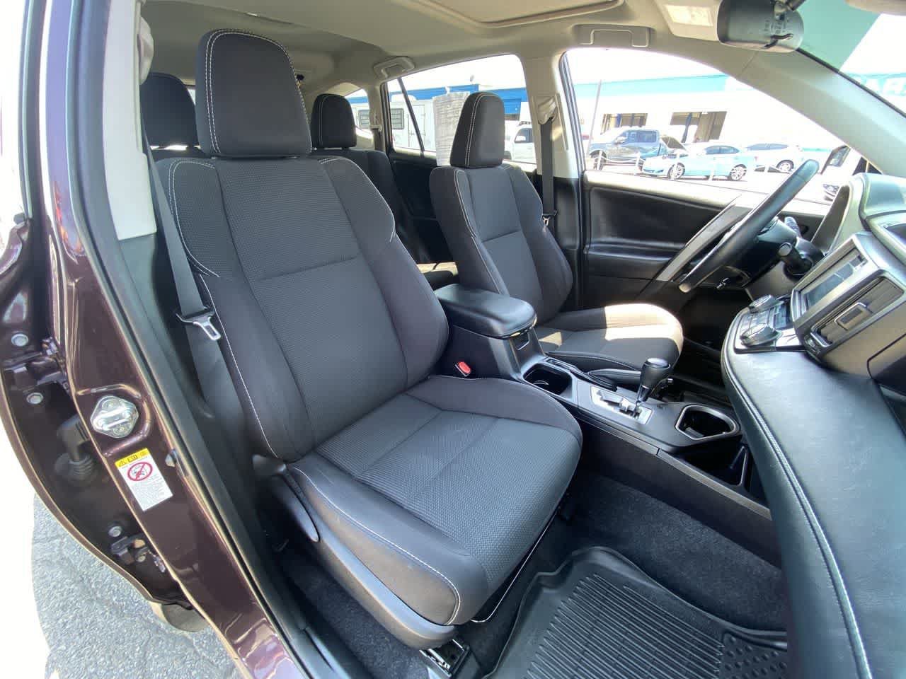 Certified 2018 Toyota RAV4 XLE AWD/4WD image 24