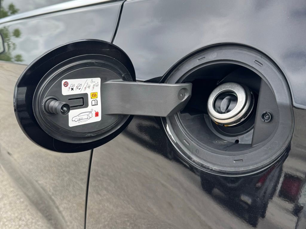 New 2026 Chrysler Pacifica Select image 9