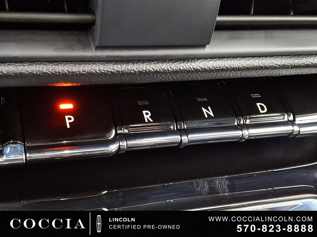 Certified 2024 Lincoln Corsair Grand Touring AWD/4WD image 15