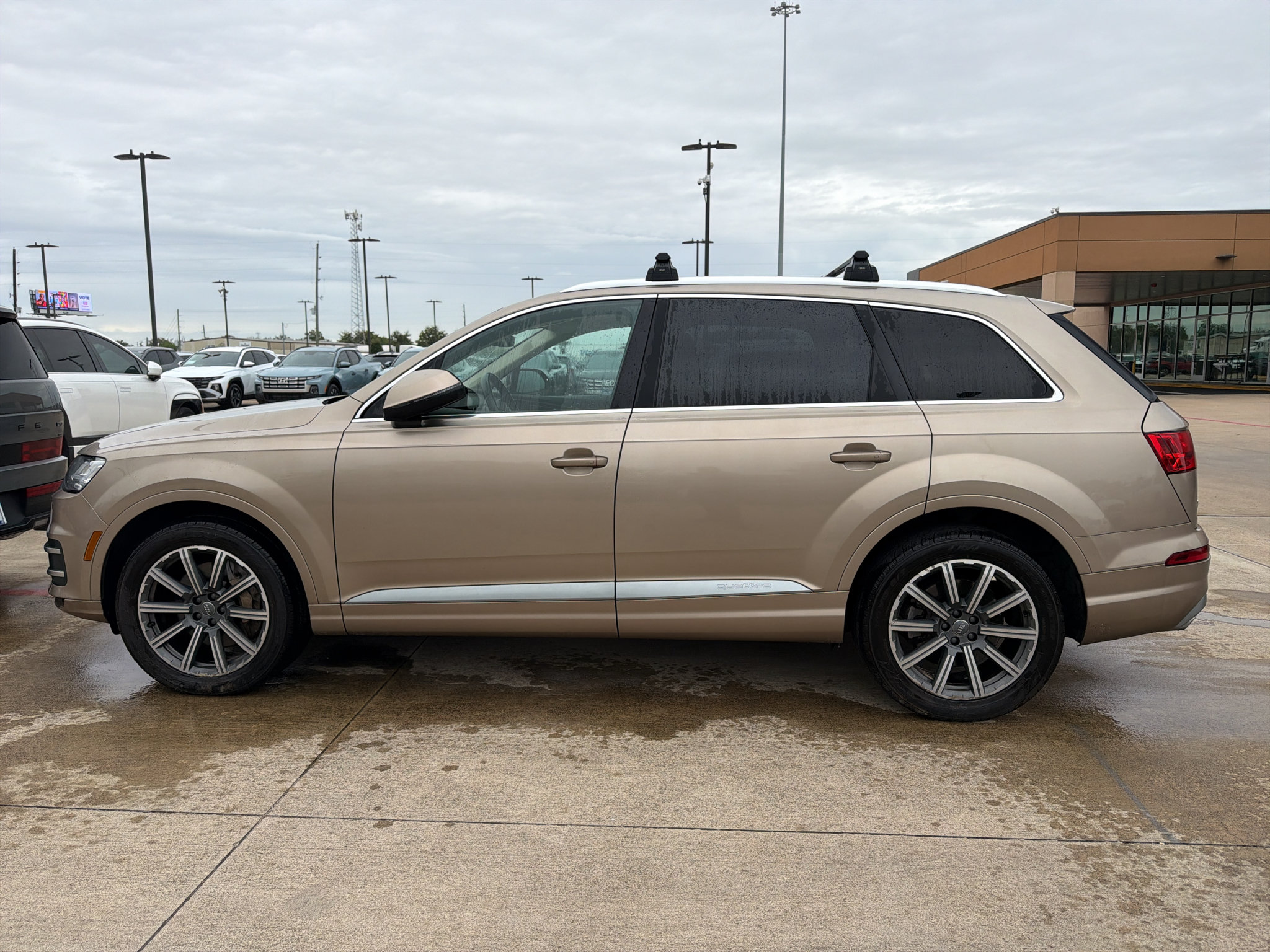 Used 2018 Audi Q7 3.0T Premium Plus AWD/4WD image 7