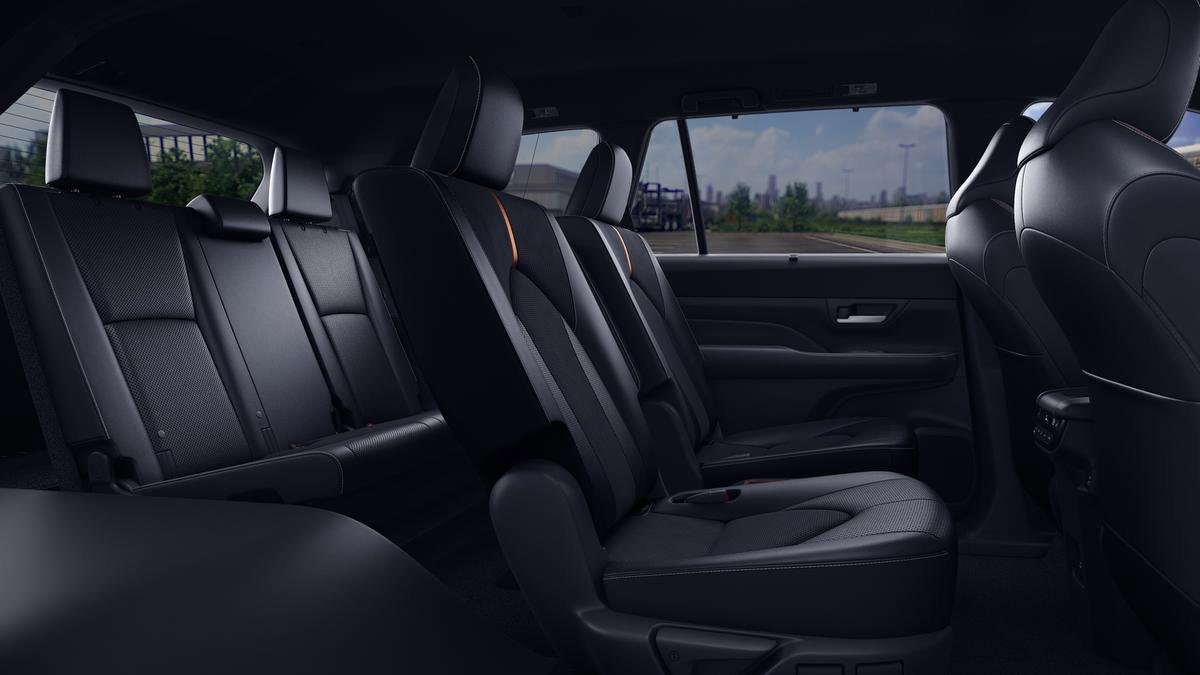 New 2026 Toyota Grand Highlander AWD Hybrid image 21