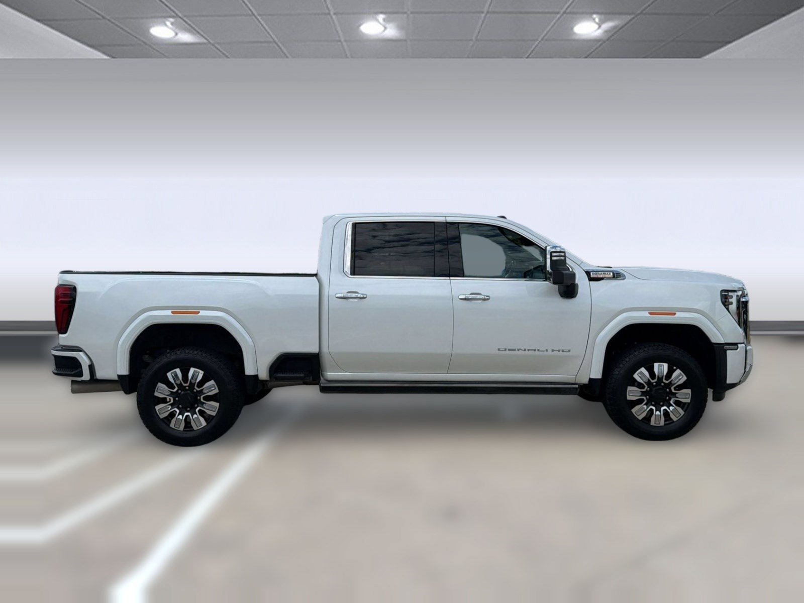 Used 2025 GMC Sierra 2500 Denali w/ Denali Reserve Package AWD/4WD image 8