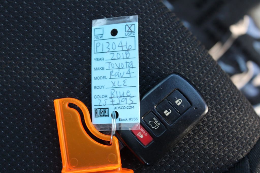 Used 2018 Toyota RAV4 XLE image 34