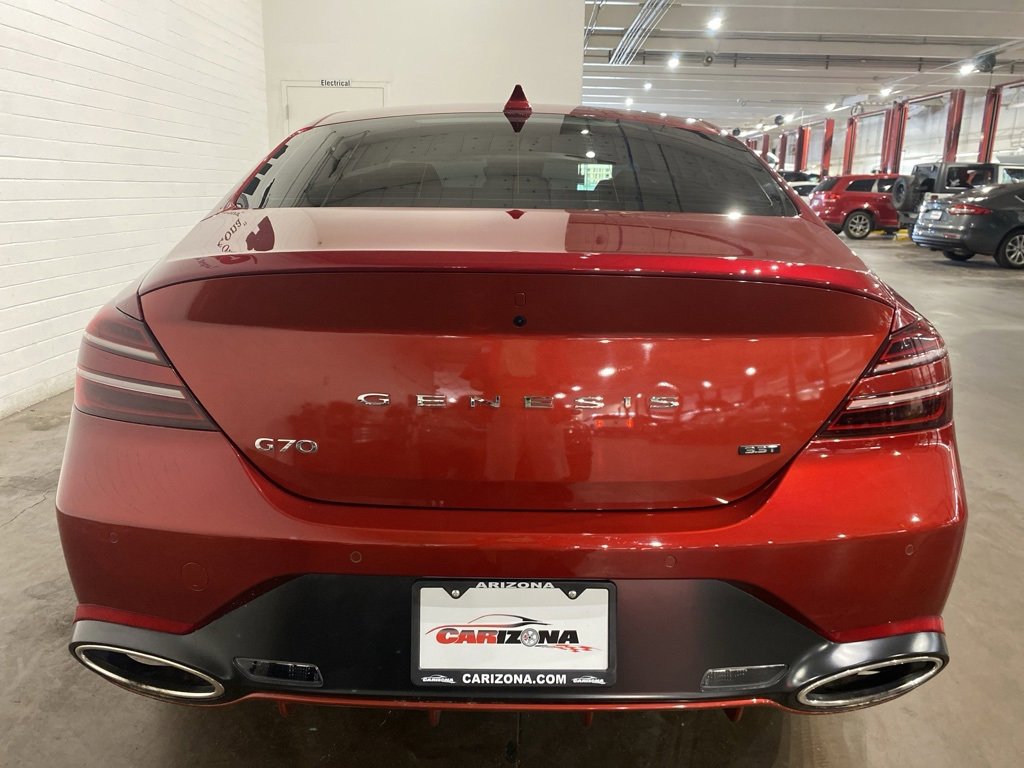Used 2022 Genesis G70 3.3T image 4
