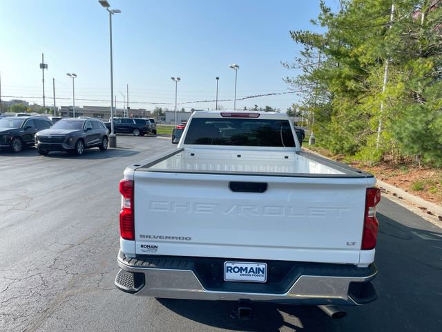 Used 2025 Chevrolet Silverado 2500 LT w/ Convenience Package AWD/4WD image 4