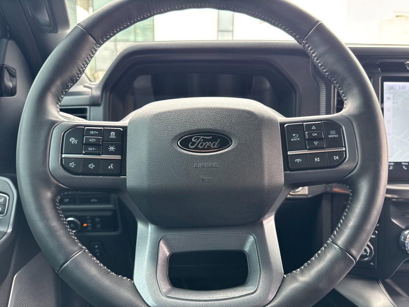 Used 2024 Ford F150 Lariat w/ Equipment Group 502A High image 28